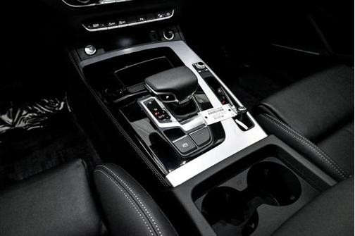 2024 Audi Q5 45 S line Premium Plus