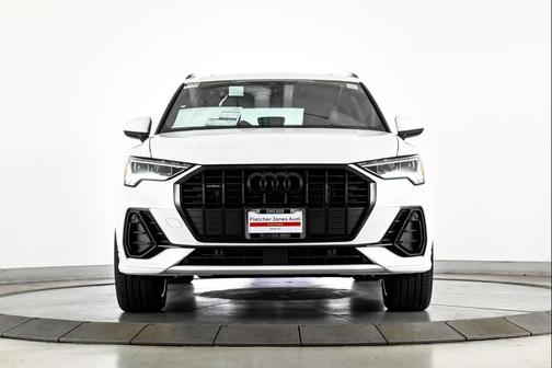 2025 Audi Q3 S line Premium 45 TFSI quattro