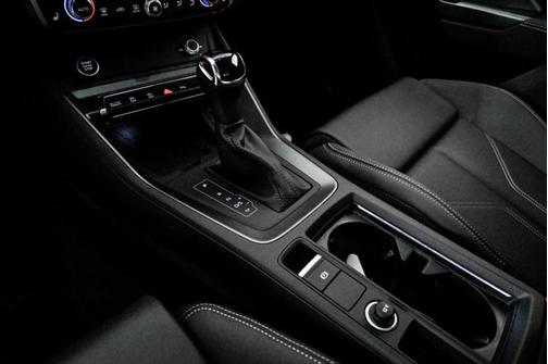 2025 Audi Q3 S line Premium 45 TFSI quattro