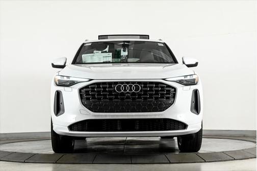 2025 Audi Q5 Premium Plus 2.0 TFSI quattro
