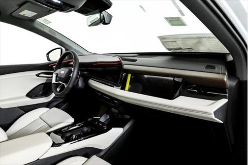 2025 Audi Q6 e-tron Prestige quattro