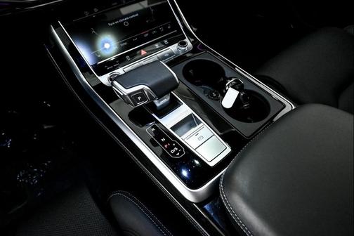2025 Audi Q8 55 Prestige