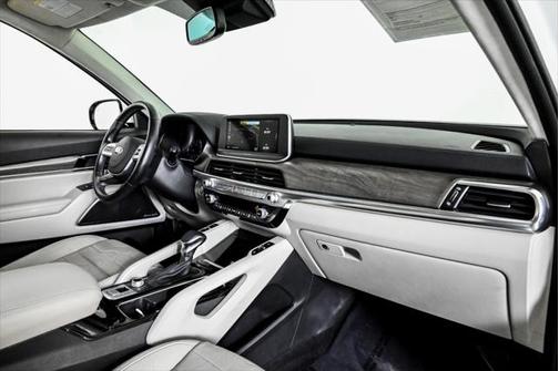 2021 Kia Telluride SX/ Prestige