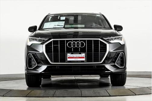 2025 Audi Q3 S line Premium 45 TFSI quattro