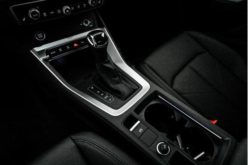 2025 Audi Q3 S line Premium 45 TFSI quattro