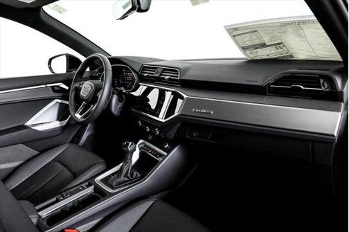 2025 Audi Q3 S line Premium 45 TFSI quattro