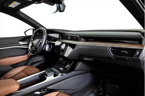 2021 Audi e-tron Sportback Premium Plus