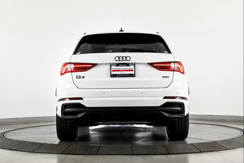 2025 Audi Q3 S line Premium 45 TFSI quattro