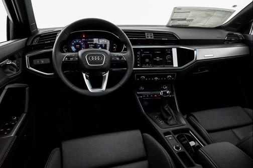 2025 Audi Q3 S line Premium 45 TFSI quattro
