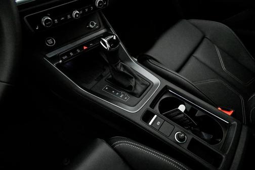 2025 Audi Q3 S line Premium 45 TFSI quattro