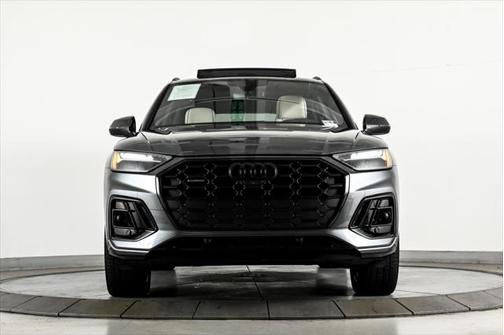 2024 Audi Q5 45 S line Premium Plus
