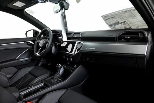 2025 Audi Q3 S line Premium 45 TFSI quattro