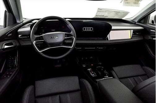 2025 Audi Q6 e-tron Prestige quattro