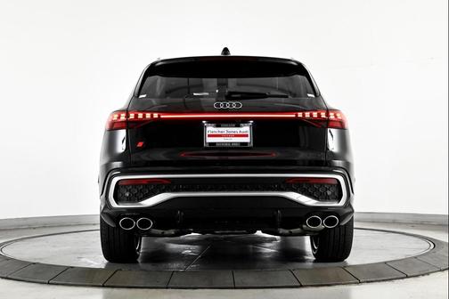 2025 Audi SQ5 3.0T Premium