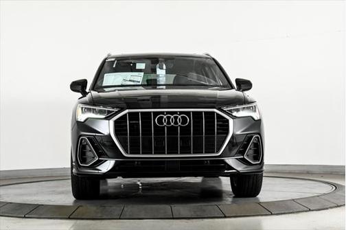 2025 Audi Q3 S line Premium 45 TFSI quattro