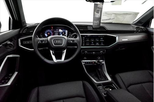 2025 Audi Q3 S line Premium 45 TFSI quattro