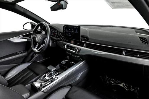 2023 Audi A4 45 S line Premium Plus