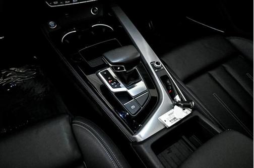 2023 Audi A4 45 S line Premium Plus