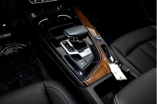 2022 Audi A4 40 Premium