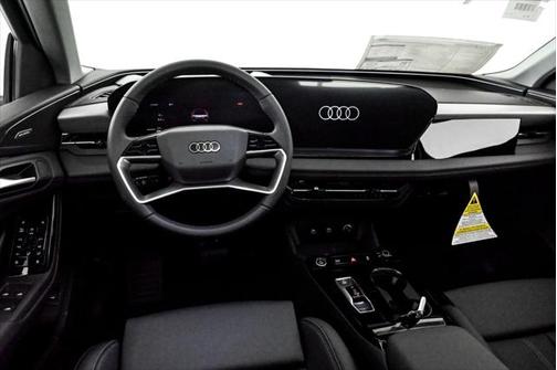 2025 Audi Q6 e-tron Premium Plus quattro