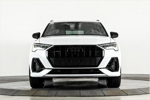 2025 Audi Q3 45 S line Premium Plus