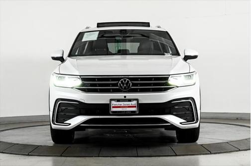 2022 Volkswagen Tiguan 2.0T SEL R-Line 4MOTION