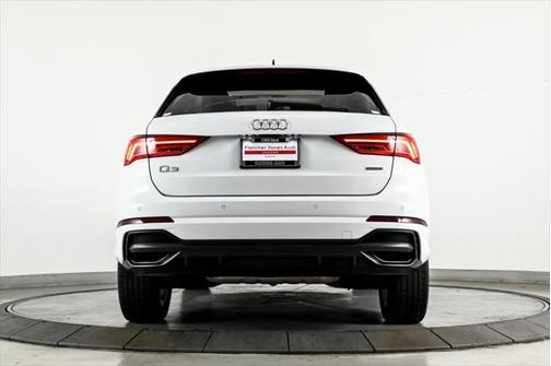 2022 Audi Q3 45 S line Premium Plus