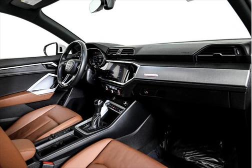 2022 Audi Q3 45 S line Premium Plus