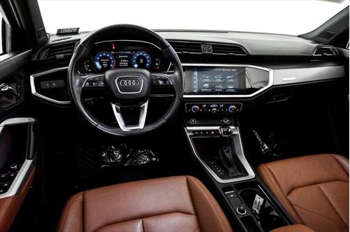 2022 Audi Q3 45 S line Premium Plus