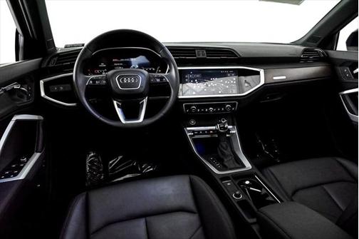 2022 Audi Q3 45 S line Premium Plus