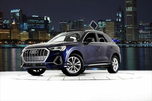 2022 Audi Q3 45 S line Premium Plus