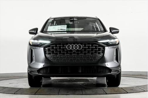 2025 Audi Q5 Premium Plus 2.0 TFSI quattro