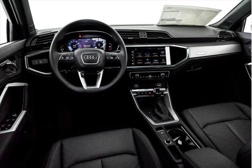 2025 Audi Q3 S line Premium 45 TFSI quattro