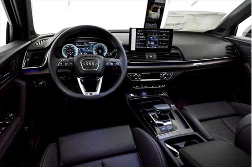 2025 Audi Q5 55 S line Premium Plus