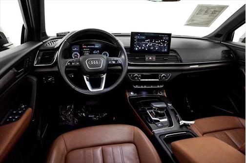 2022 Audi Q5 45 S line Premium Plus
