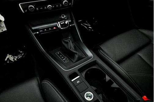 2025 Audi Q3 CERTIFIED S line Premium/ Black Optics