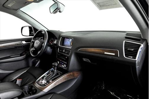 2015 Audi Q5 2.0T Premium Plus
