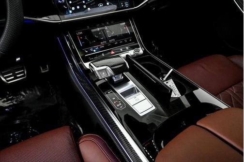 2024 Audi S8 4.0T