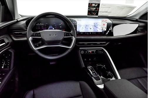 2025 Audi Q5 Premium 2.0 TFSI quattro