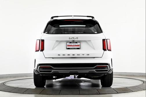 2022 Kia Sorento S