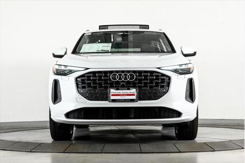 2025 Audi Q5 Premium Plus 2.0 TFSI quattro