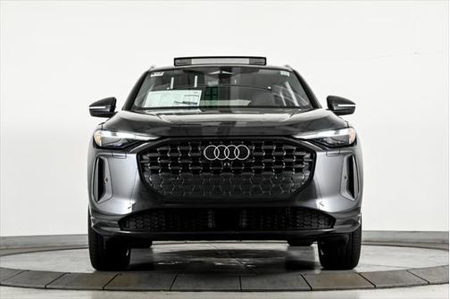 2025 Audi Q5 Premium 2.0 TFSI quattro