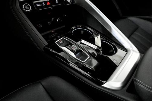 2025 Audi Q5 Premium 2.0 TFSI quattro