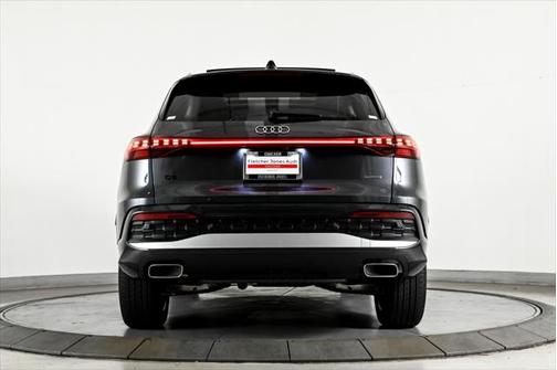 2025 Audi Q5 Premium 2.0 TFSI quattro
