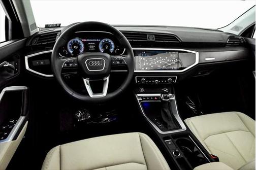 2025 Audi Q3 45 S line Premium Plus