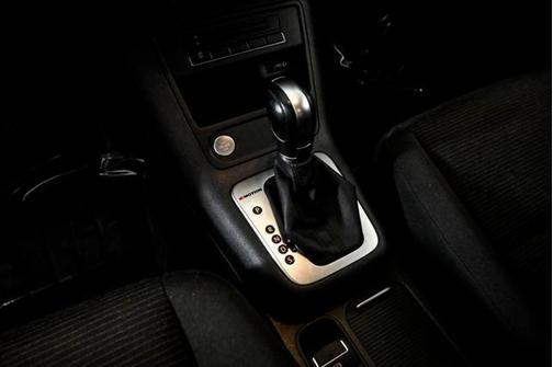 2018 Volkswagen Tiguan Limited 2.0T 4MOTION