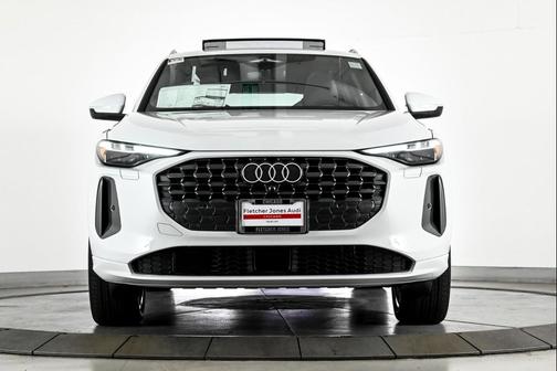 2025 Audi Q5 Premium Plus 2.0 TFSI quattro