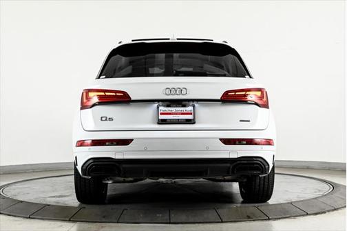 2022 Audi Q5 45 S line Premium Plus