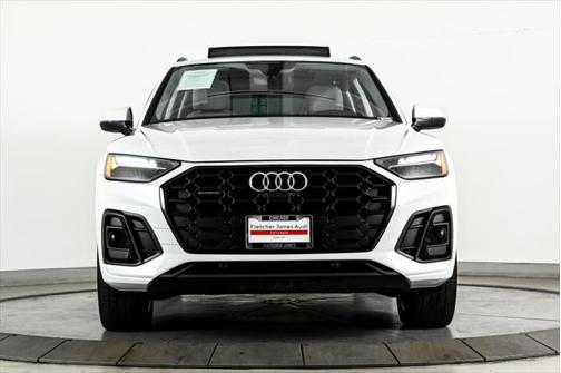 2022 Audi Q5 45 S line Premium Plus