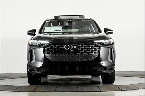2025 Audi Q5 Premium Plus 2.0 TFSI quattro